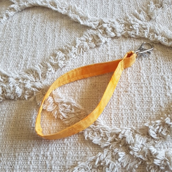 Patch & Roam one of a kind zero waste Tangerine Tie dye  Keychain Wristlet - Picture 1 of 7